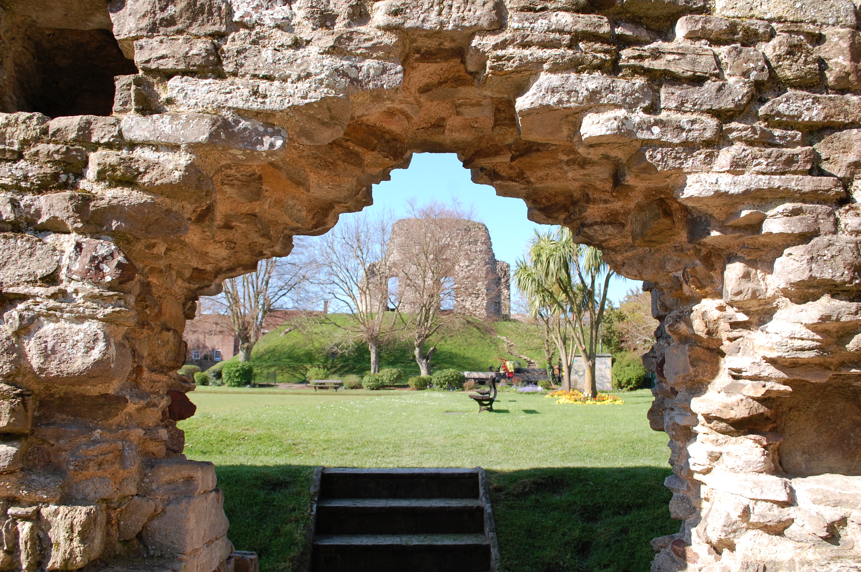 Constable's House; Castle